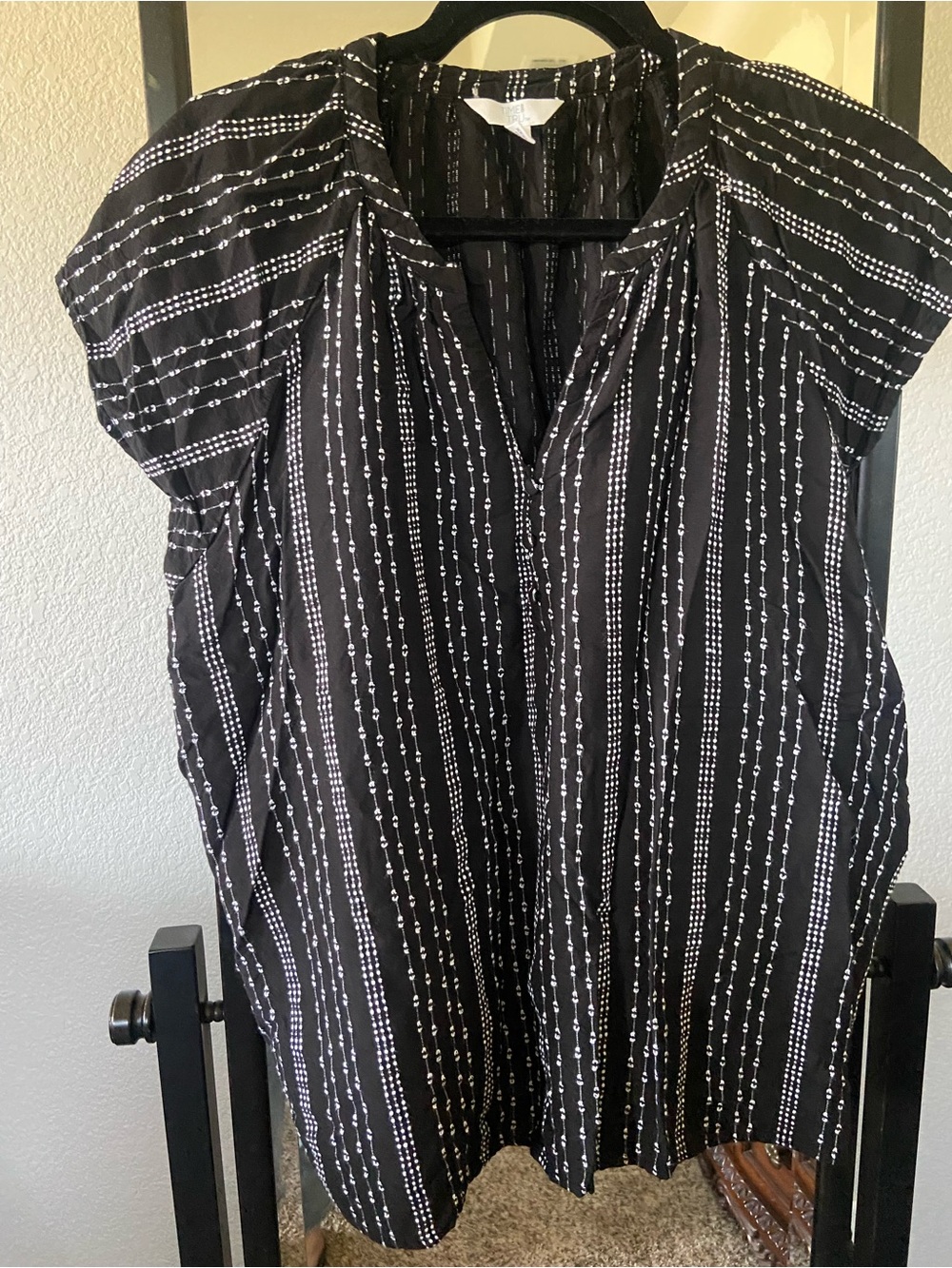 Time and Tru Black and White Striped Cap Sleeve Blouse